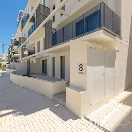 3br Marina Real - Terrace, Pool & Garage *